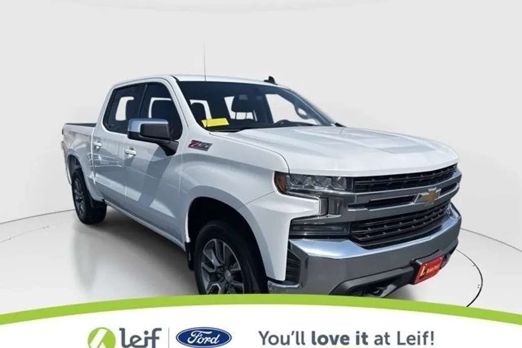 2022 Chevrolet Silverado 1500 LT photo 1