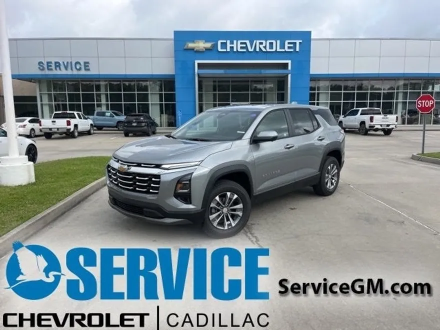 2026 Chevrolet Equinox LT photo 1
