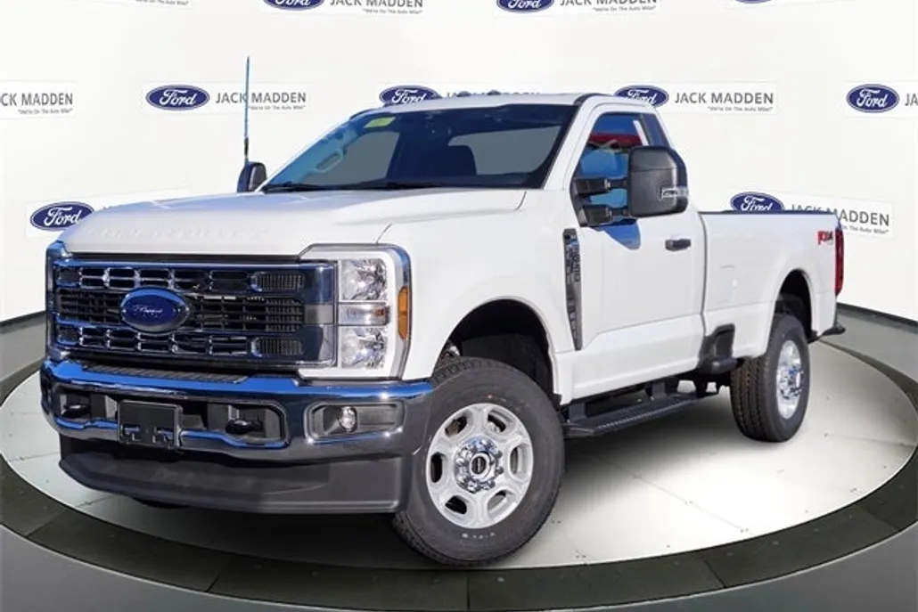 2025 Ford F-350 photo 1