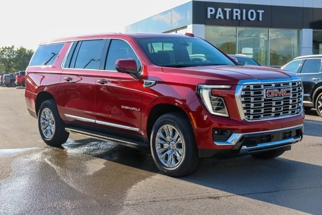 2026 Gmc Yukon XL Denali photo 1