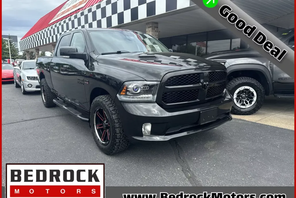 2018 Ram 1500 Sport photo 1