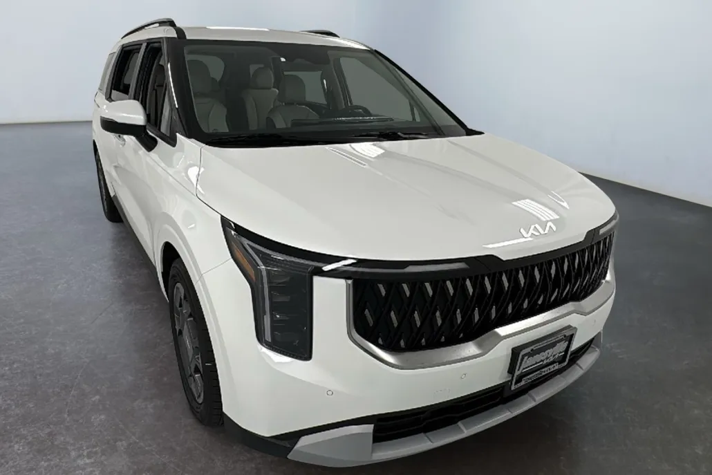 2026 Kia Carnival EX photo 1