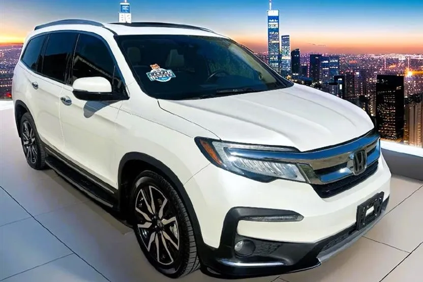 2019 Honda Pilot Elite photo 1