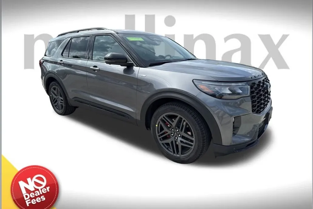2025 Ford Explorer ST-Line photo 1