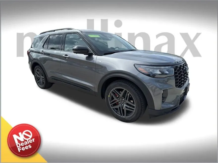 2025 Ford Explorer ST-Line photo 1