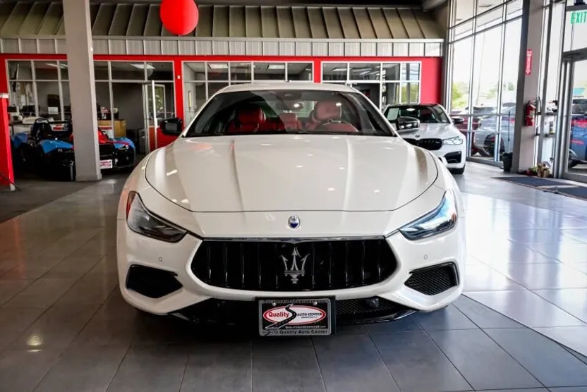 2022 Maserati Ghibli Modena Q4 photo 1