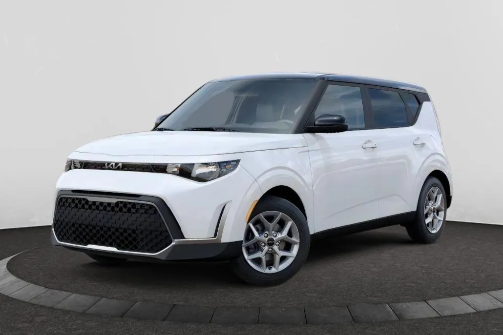 2025 Kia Soul S photo 1