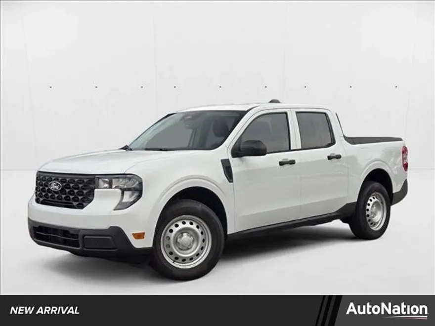 2025 Ford Maverick XL photo 1
