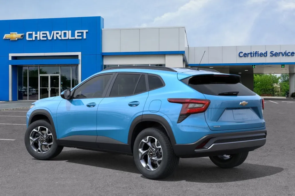 2026 Chevrolet Trax LT photo 1
