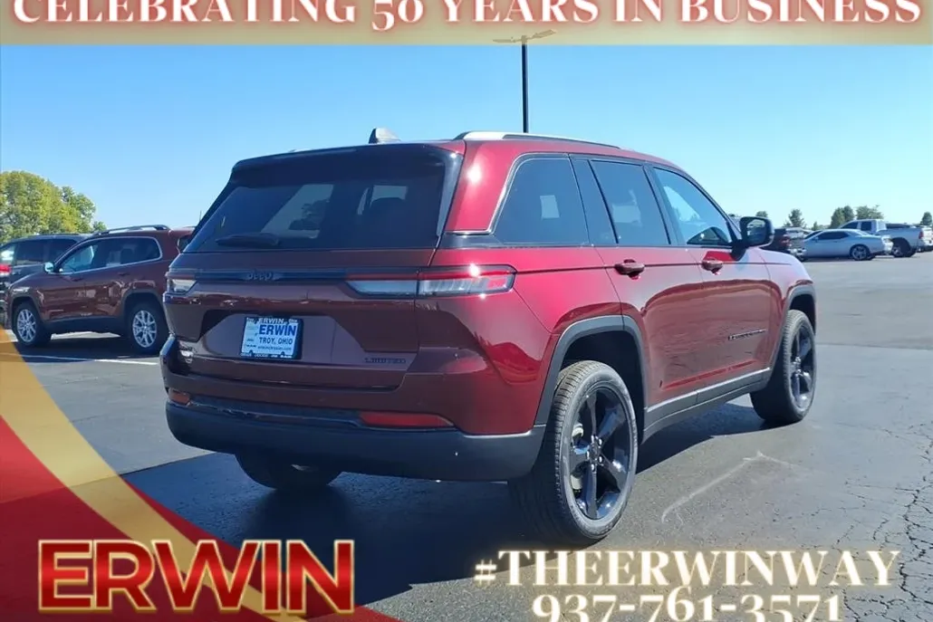 2025 Jeep Grand Cherokee Limited photo 1