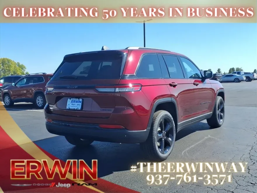 2025 Jeep Grand Cherokee Limited photo 1