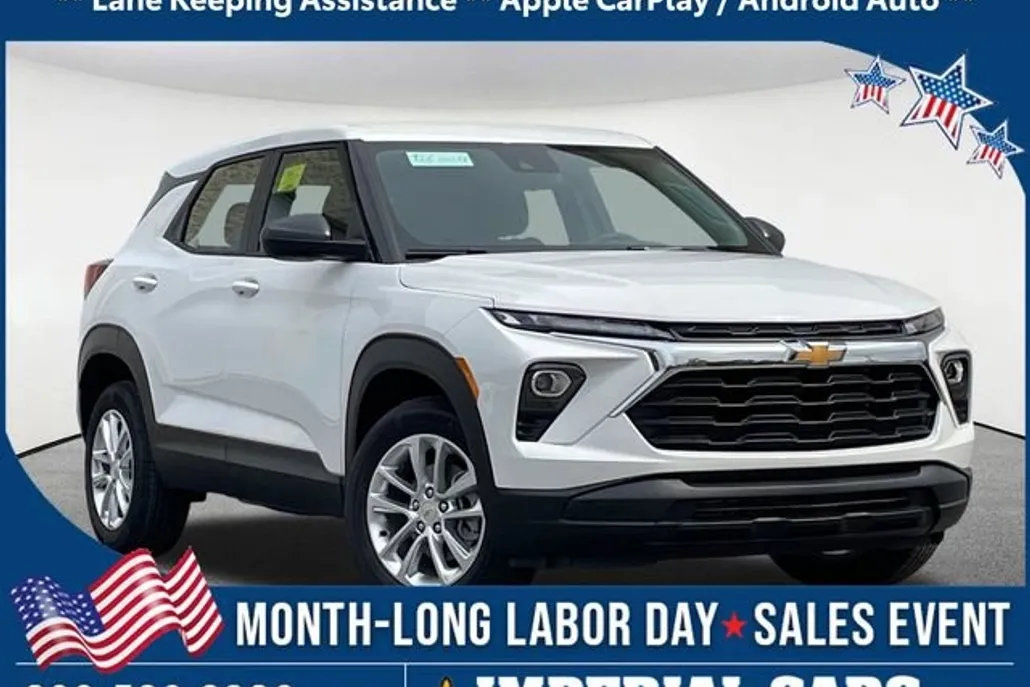 2026 Chevrolet Trailblazer LS photo 1