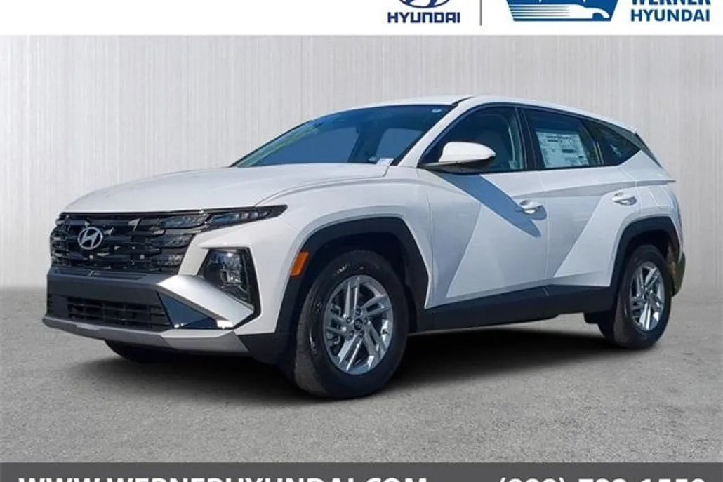 2025 Hyundai Tucson SE photo 1