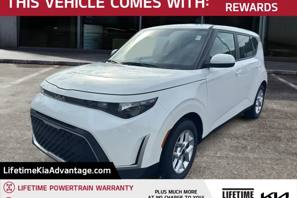 2025 Kia Soul S photo 1