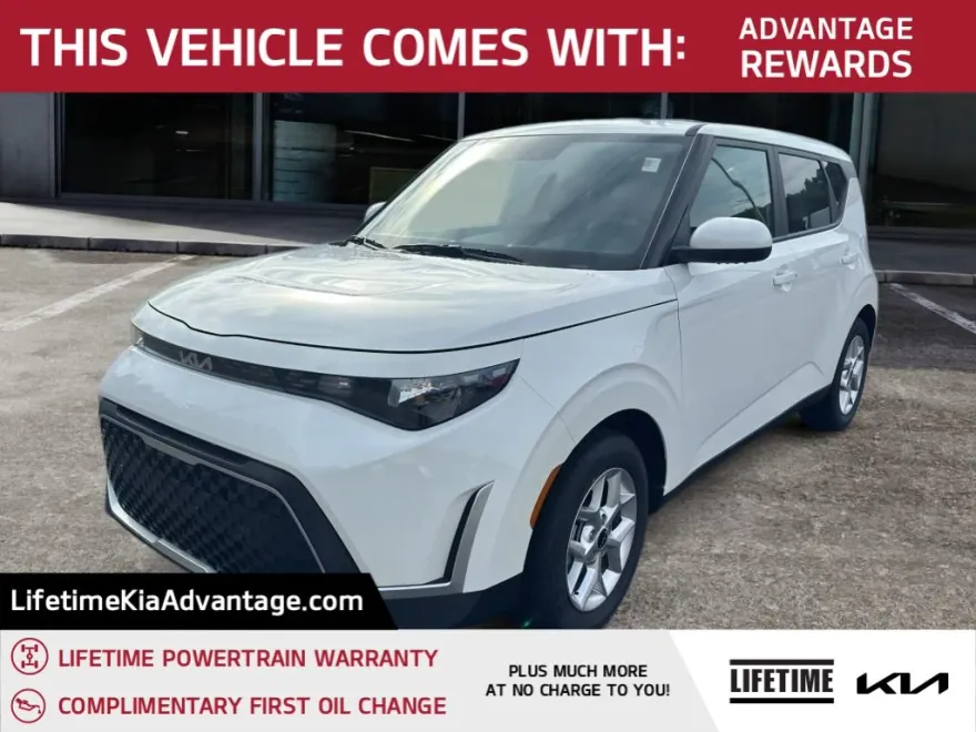 2025 Kia Soul S photo 1