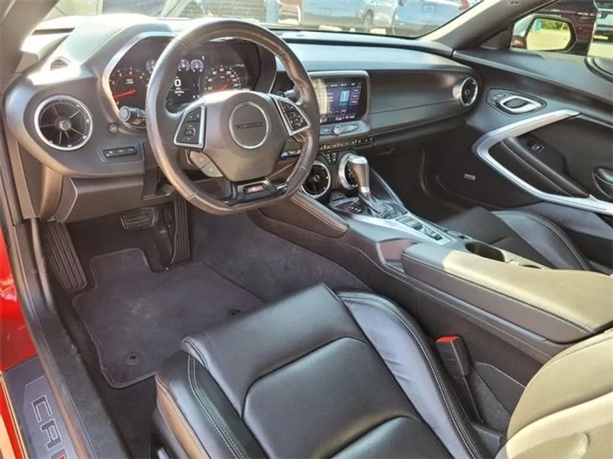 2023 Chevrolet Camaro 2SS photo 2