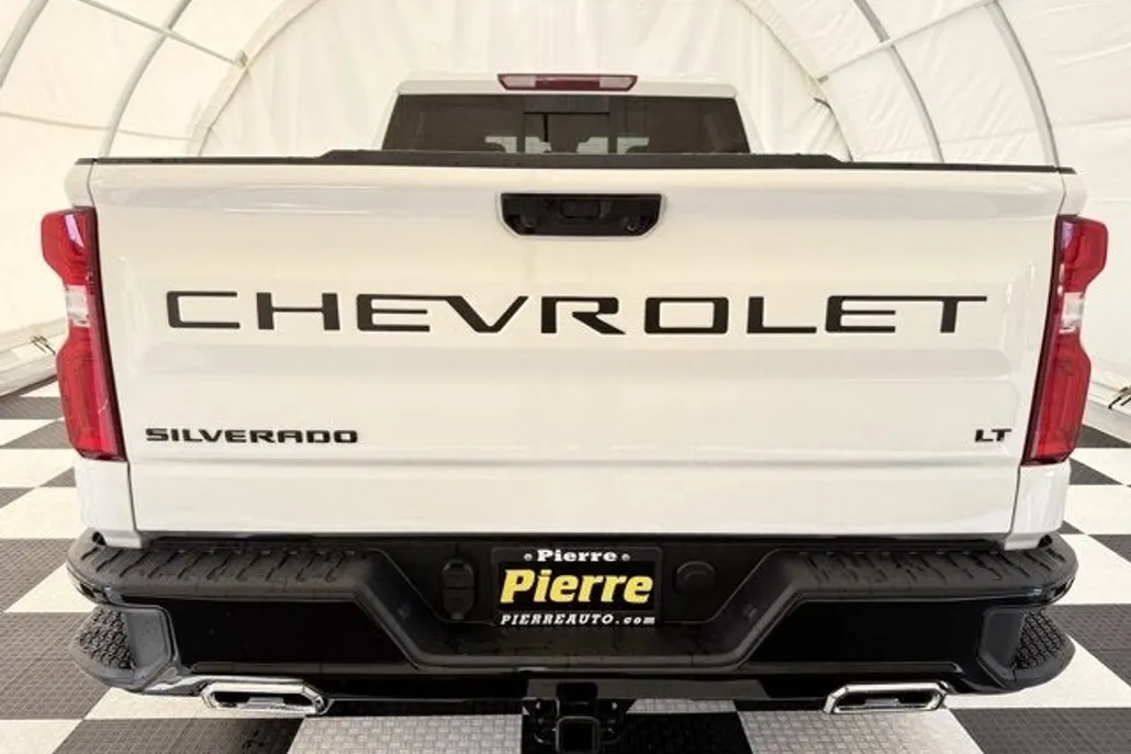 2026 Chevrolet Silverado 1500 LT Trail Boss photo 1