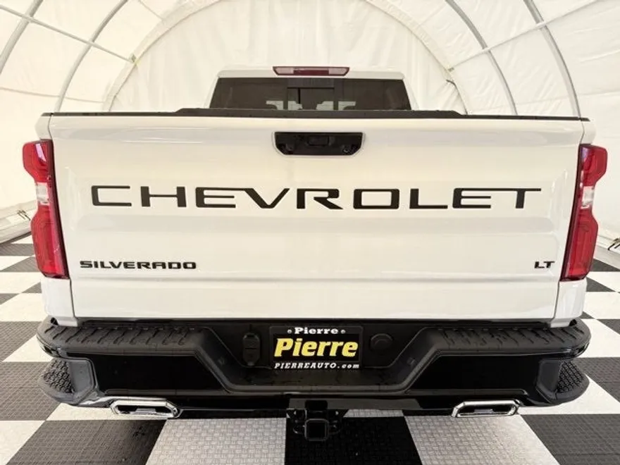 2026 Chevrolet Silverado 1500 LT Trail Boss photo 1