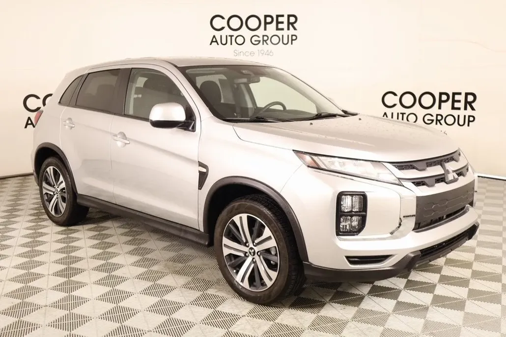 2024 Mitsubishi Outlander Sport S photo 1