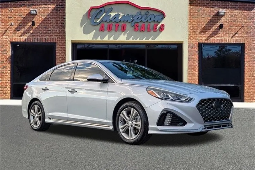 2018 Hyundai Sonata Sport photo 1