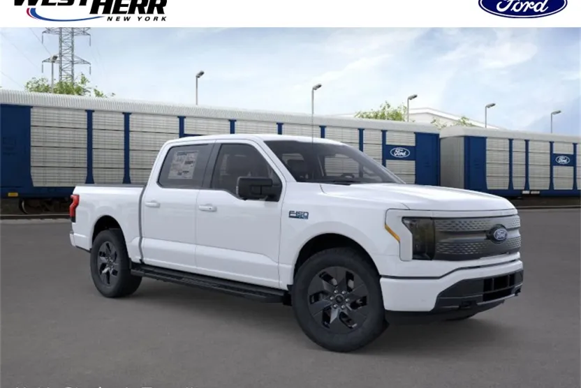 2025 Ford F-150 Lightning photo 1