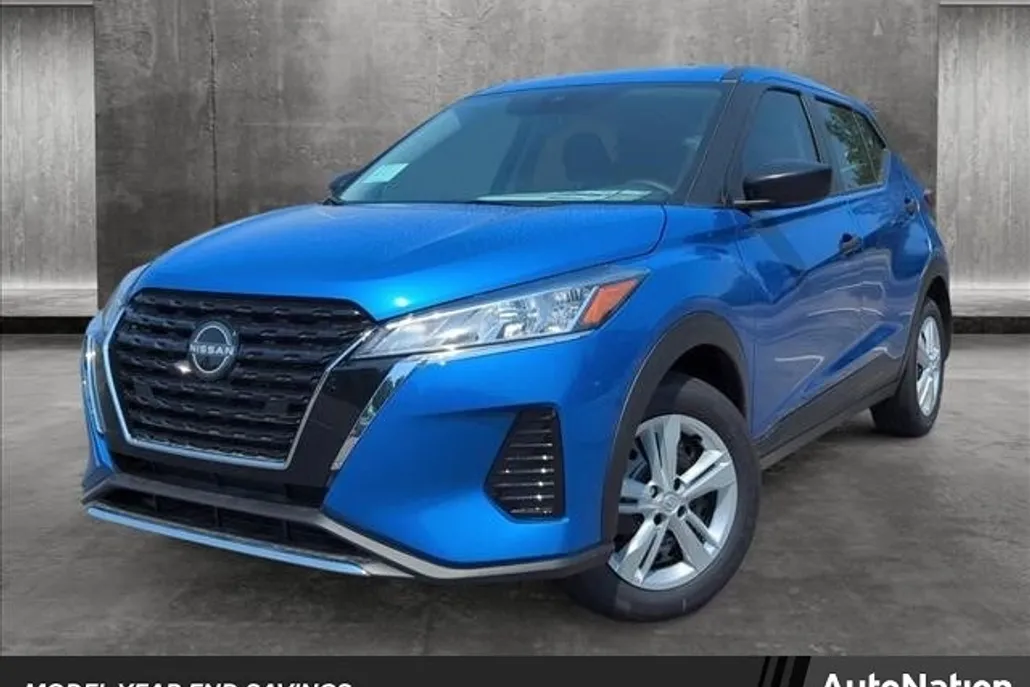 2024 Nissan Kicks S photo 1