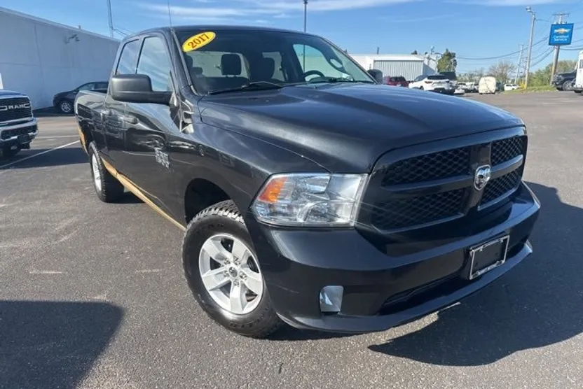 2017 Ram 1500 Express photo 1