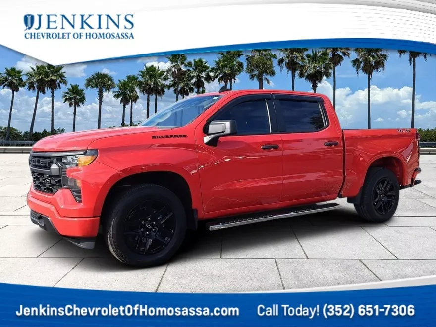 2023 Chevrolet Silverado 1500 Custom photo 1