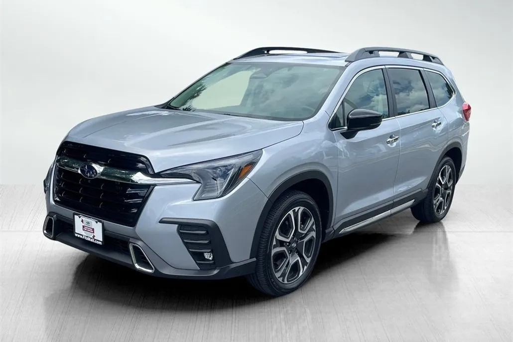 2024 Subaru Ascent Touring photo 1