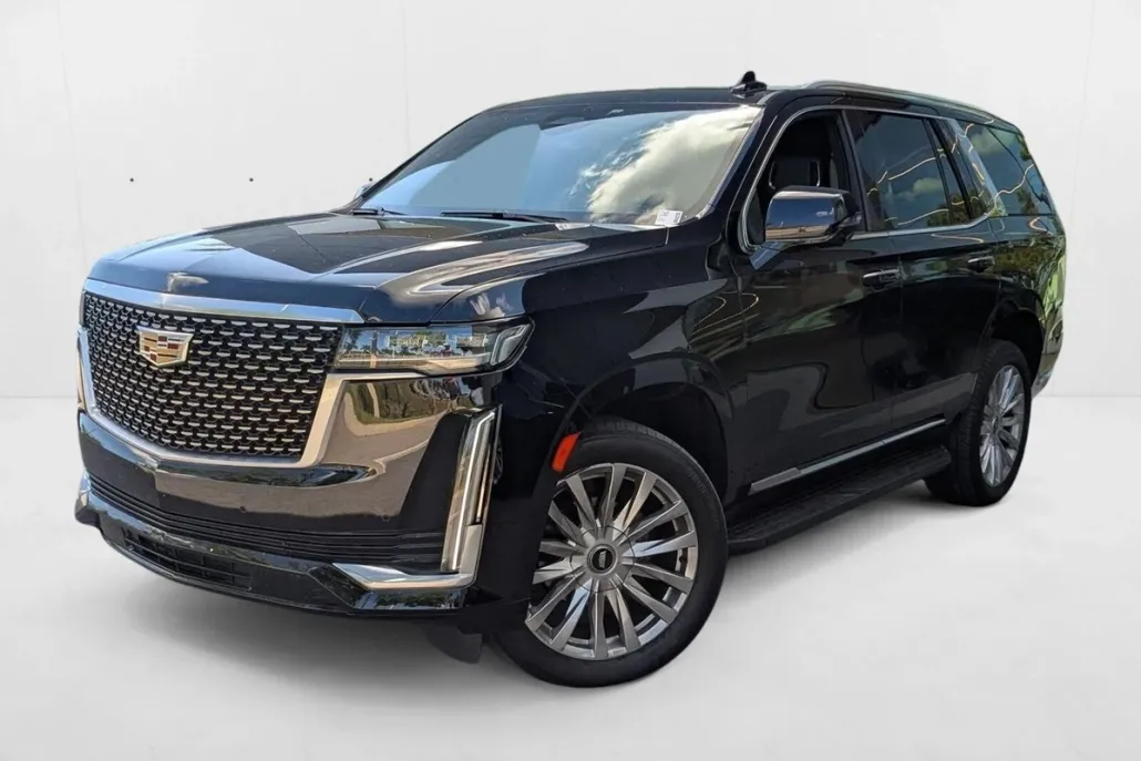2021 Cadillac Escalade Luxury photo 1