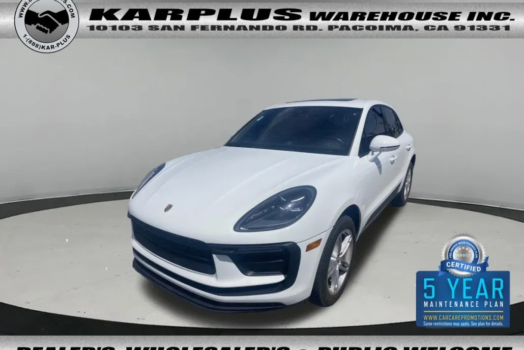 2022 Porsche Macan photo 1