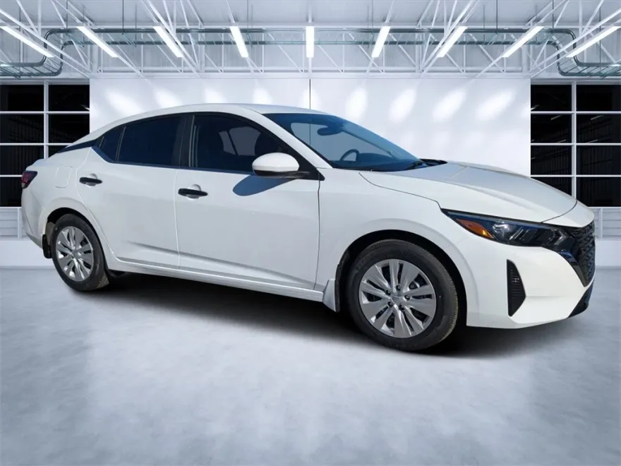 2025 Nissan Sentra S photo 1