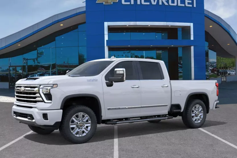 2026 Chevrolet Silverado 3500HD High Country photo 1