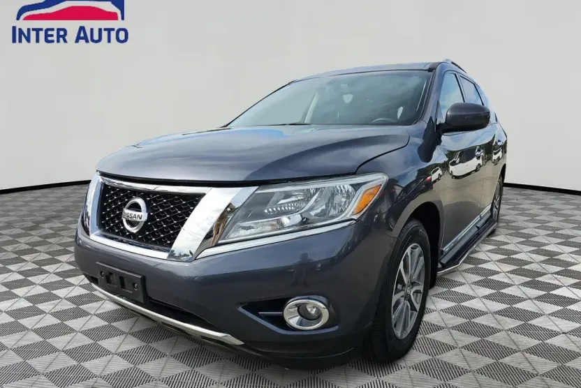 2014 Nissan Pathfinder SL photo 1