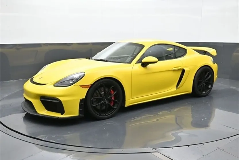 2022 Porsche Cayman GT4 photo 1