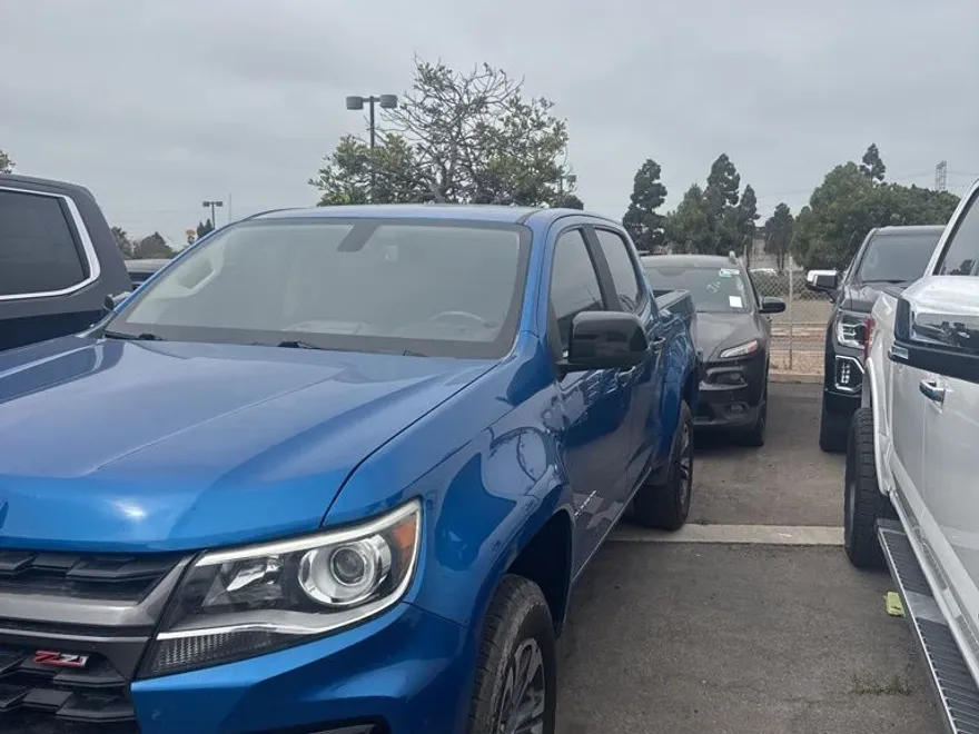2022 Chevrolet Colorado Z71 photo 1