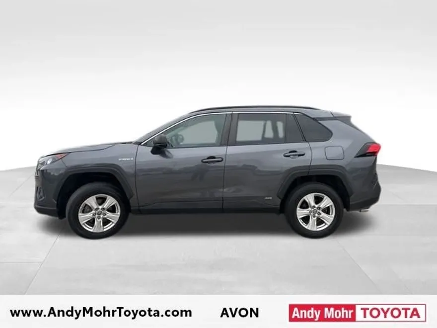 2021 Toyota RAV4 Hybrid LE photo 1