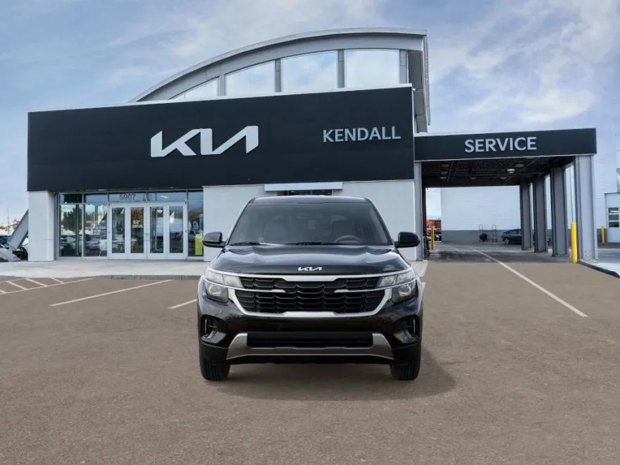 2026 Kia Seltos LX photo 1