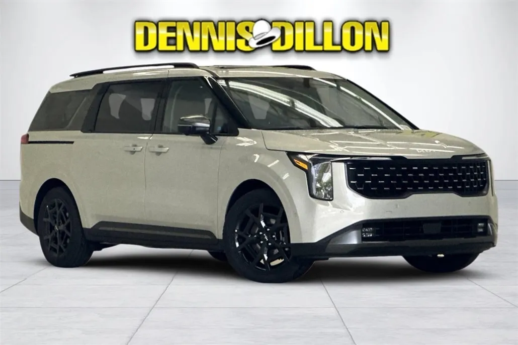 2025 Kia Carnival SX photo 1