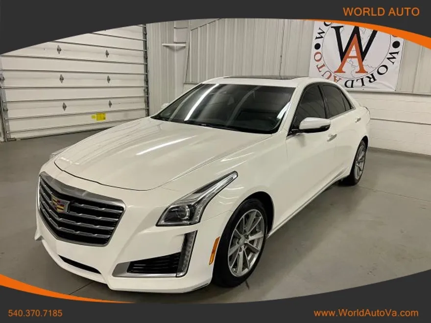 2017 Cadillac CTS Luxury Sedan photo 1