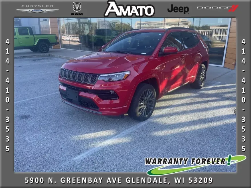 2024 Jeep Compass Limited photo 1