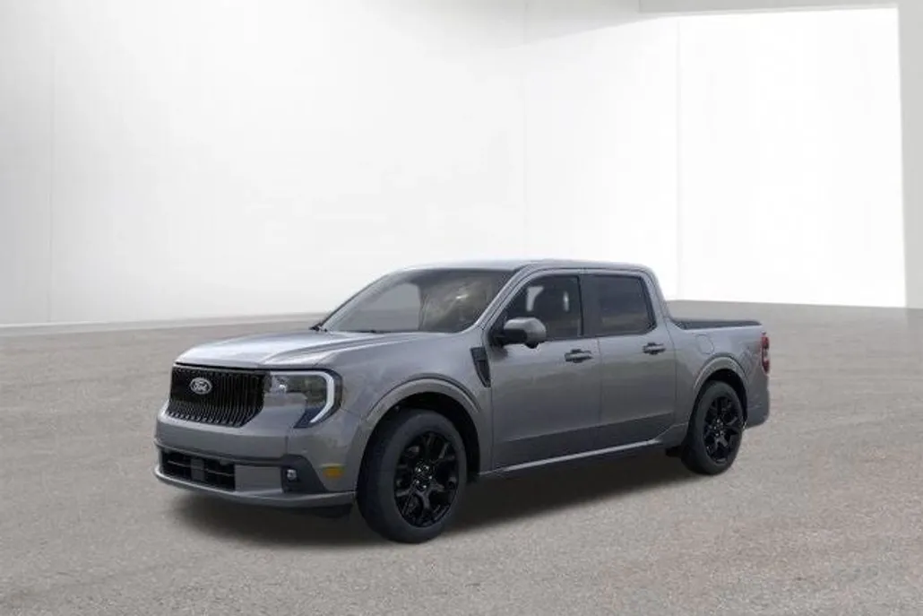 2025 Ford Maverick photo 1