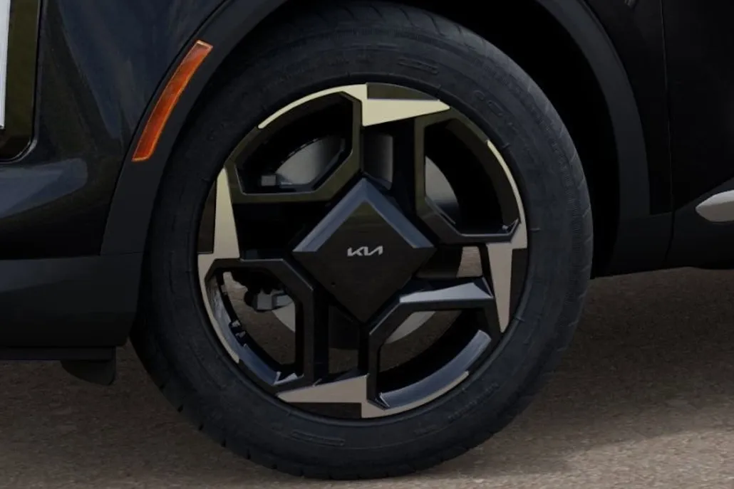 2026 Kia Sportage EX photo 1