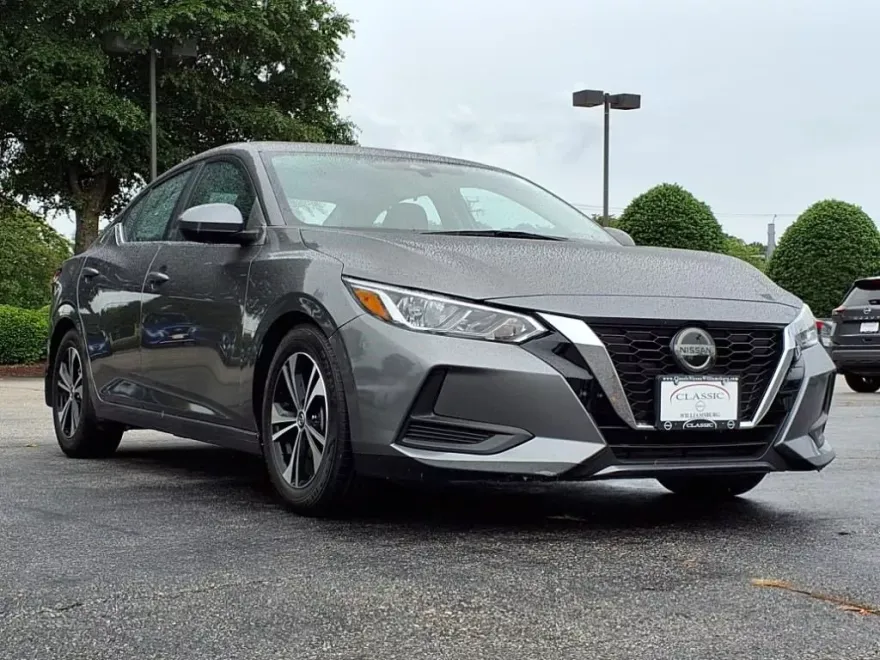 2021 Nissan Sentra SV photo 1