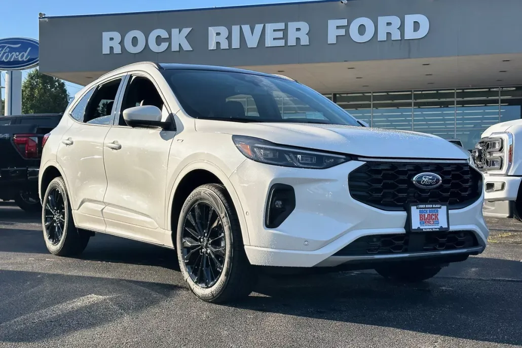 2024 Ford Escape ST-Line Elite photo 1