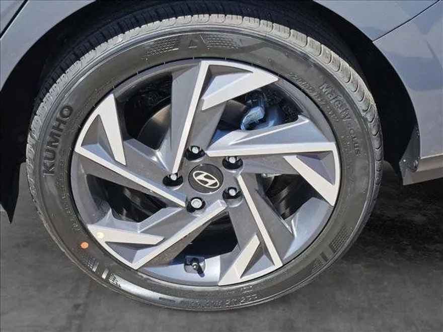 2025 Hyundai Elantra SEL Convenience photo 1