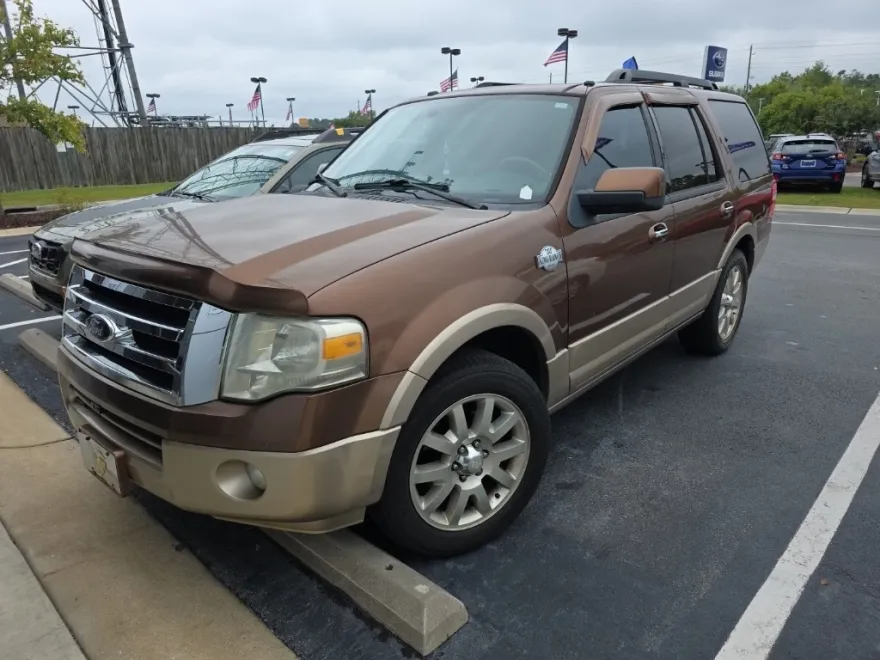 2012 Ford Expedition XLT King Ranch photo 1