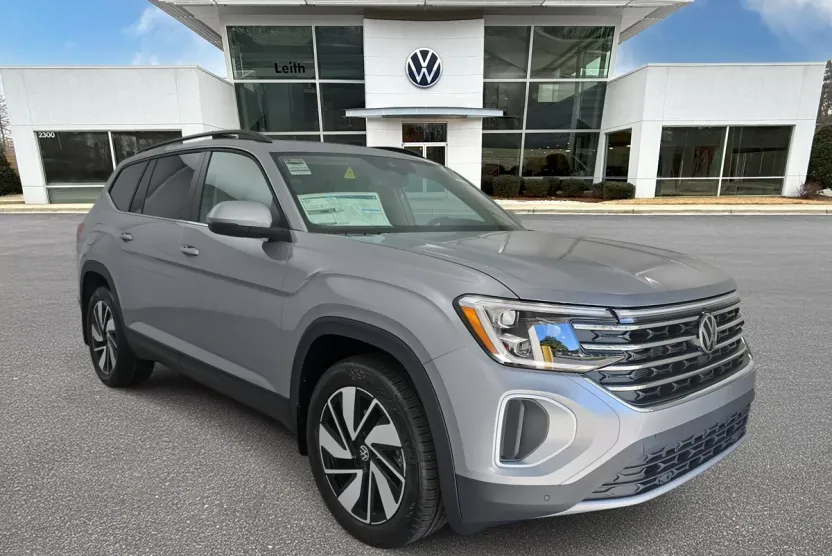 2026 Volkswagen Atlas SE Technology photo 1