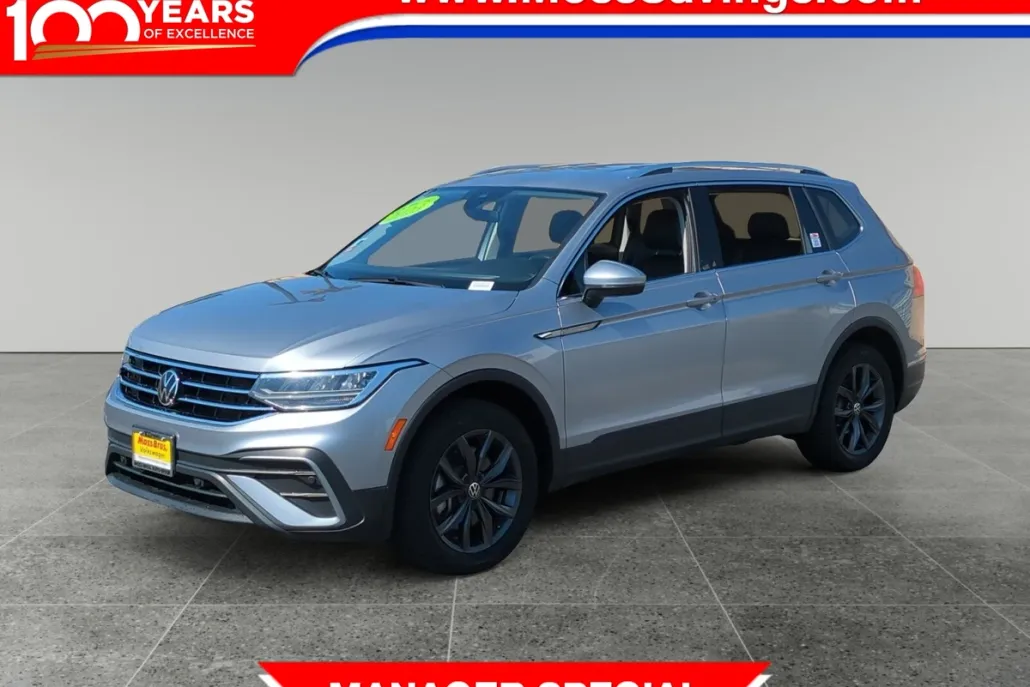 2023 Volkswagen Tiguan SE photo 1