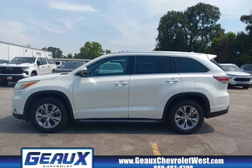 2015 Toyota Highlander XLE photo 1